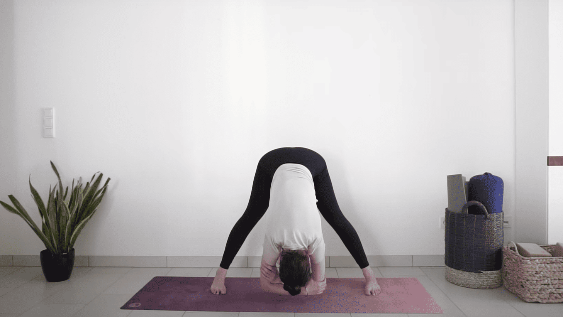 Wide-Legged-Forward-Fold